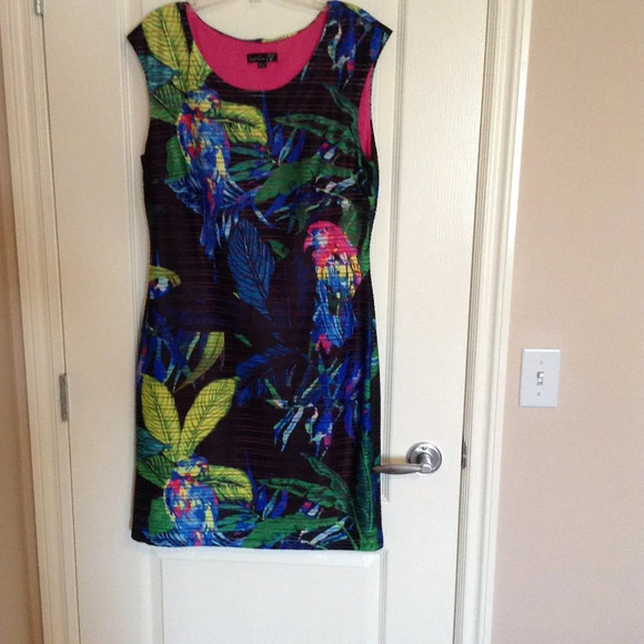 Smashed Lemon Womens Dress Size 12 Black Tropical Beach Lined Pull-Over Vacation - Picture 1 of 8
